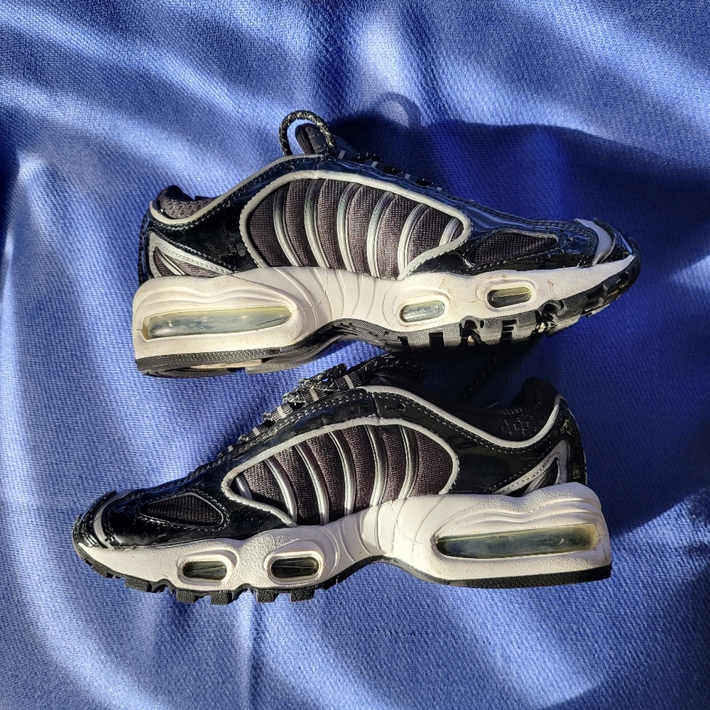 Nike Air max tailwind black,white reflective sneakers. - Picture 2 of 8